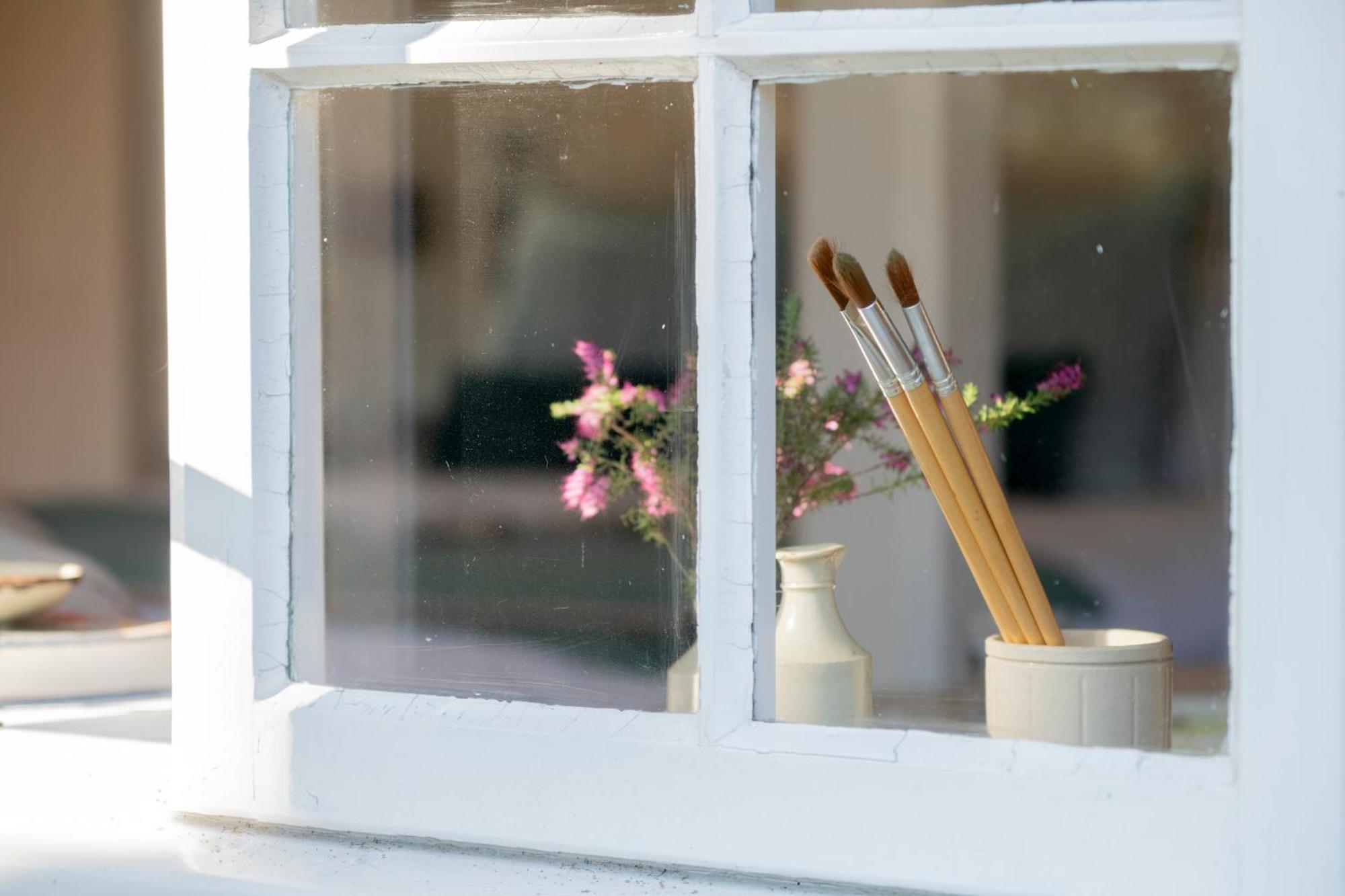 Old Mill Lodge By Huluki Sussex Stays Hurstpierpoint Екстер'єр фото